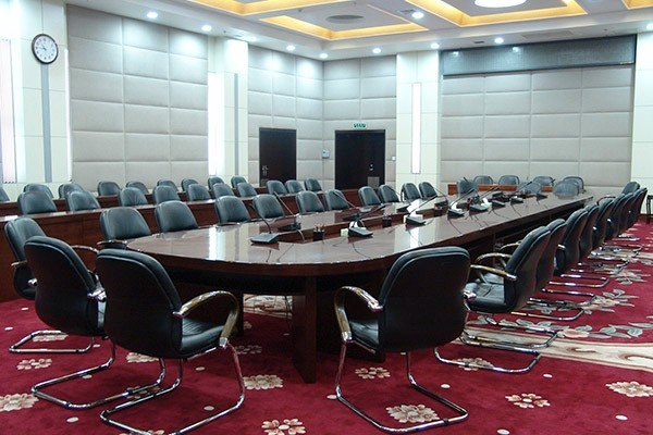 哈爾濱市政府市常委會(huì)議廳